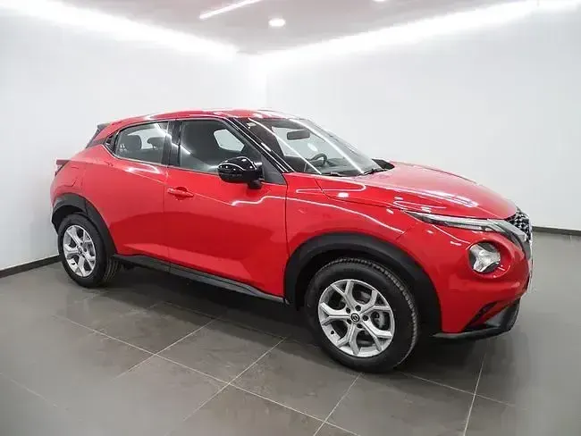 Usado Nissan Juke Acenta 114 CV (83 kW) 2021 Rojo SUV