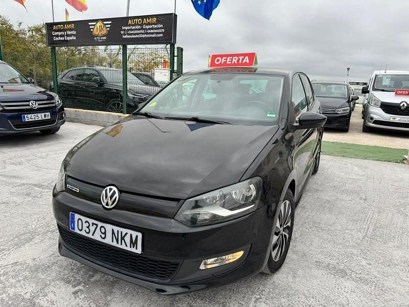 Usado VW Polo Advance 90 CV (66 kW) 2015 Negro Berlina