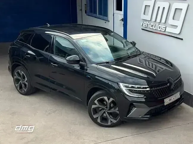 Usado Renault Austral Techno 158 CV (116 kW) 2024 Negro SUV