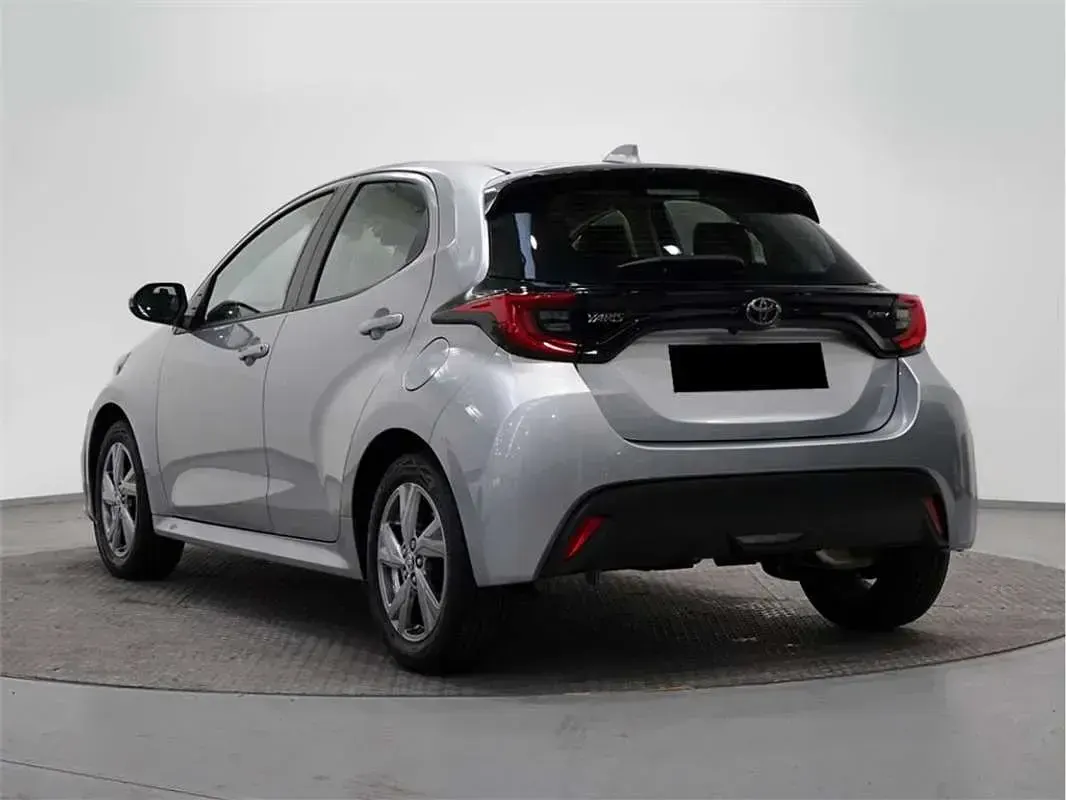 Usado Toyota Yaris Active 116 CV (85 kW) 2024 Utilitario