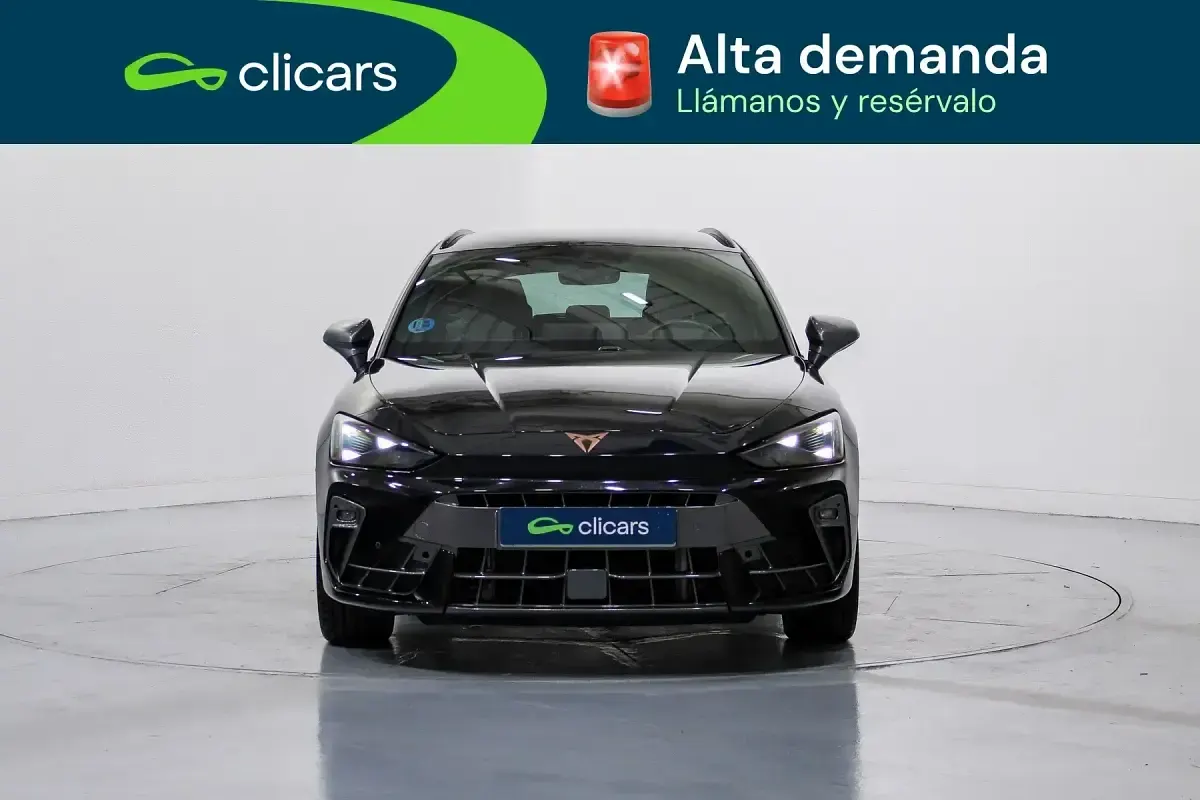 Usado Cupra Leon 150 CV (110 kW) 2025 Negro Familiar