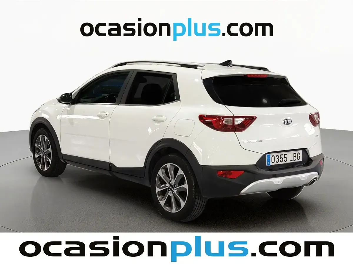 Usado Kia Stonic 100 CV (73 kW) 2019 Blanco SUV