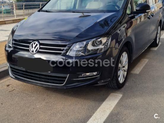 Negro Usado 2015 VW Sharan Advance Monovolumen | 18.900 € (Precio justo) - Imagen 1/4