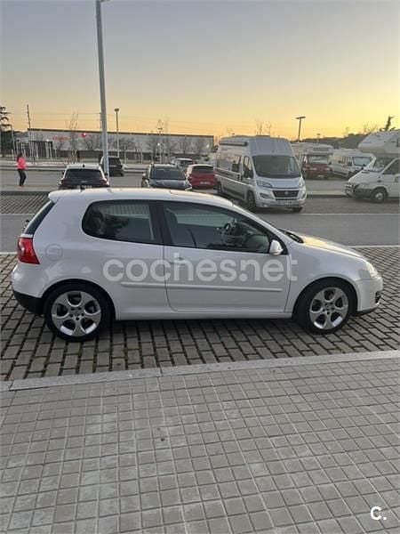 Usado VW Golf V GT 170 CV (125 kW) 2007 Blanco Berlina