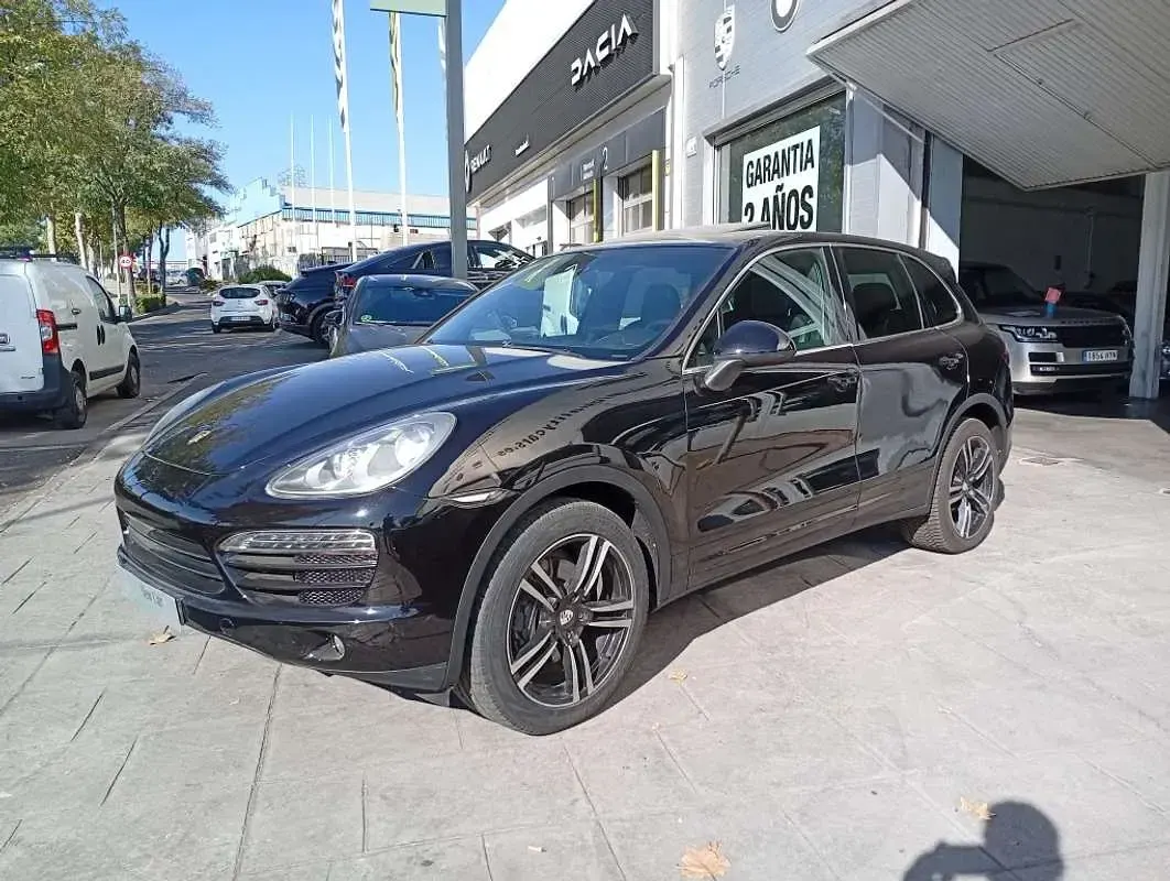 Usado Porsche Cayenne 300 CV (220 kW) 2011 Negro SUV
