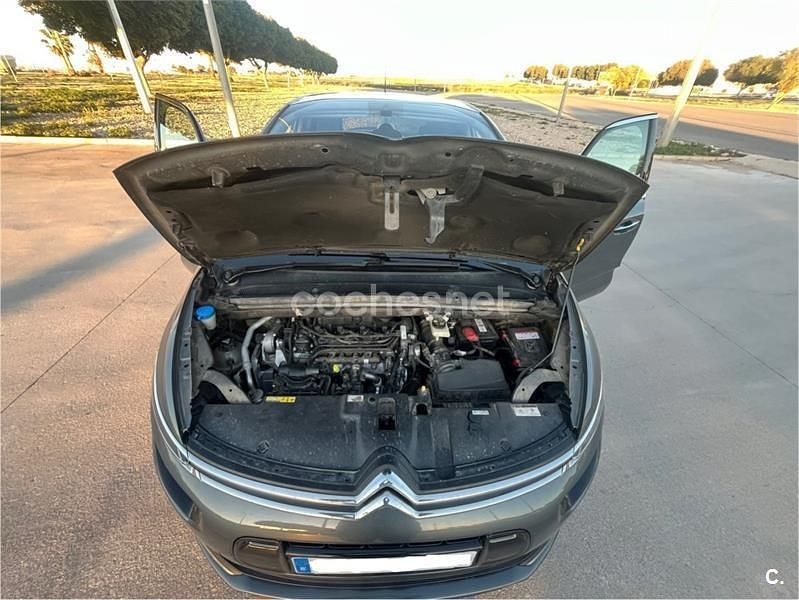 Usado Citroën C4 Picasso Shine 150 CV (110 kW) 2016 Gris / plata Monovolumen
