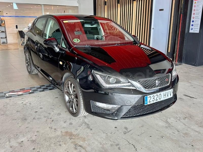 Usado Seat Ibiza FR 105 CV (77 kW) 2014 Negro Berlina