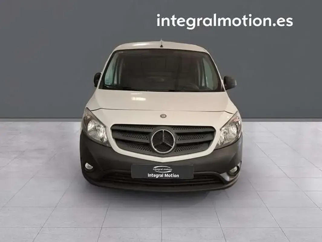 Usado Mercedes Citan 109 95 CV (69 kW) 2021 Blanco Monovolumen