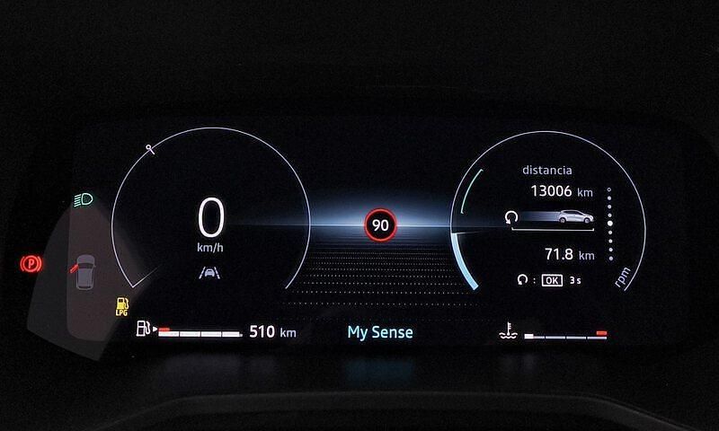 Usado Renault Clio V Techno 101 CV (74 kW) 2025 Gris Berlina