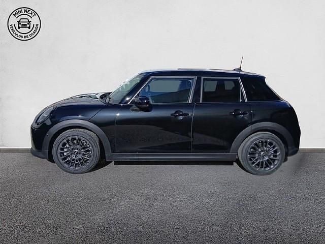 Usado Mini Cooper 114 kW (156 CV) 2025 Negro Utilitario