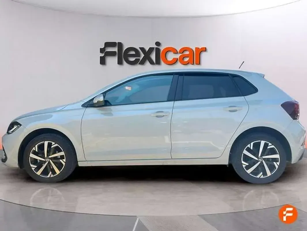 Usado VW Polo 95 CV (69 kW) 2024 Blanco Utilitario