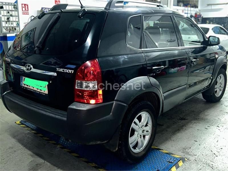 Usado Hyundai Tucson Classic 142 CV (104 kW) 2008 Negro SUV
