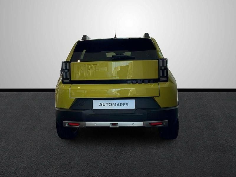 Usado Fiat Grande Panda La Prima 83 kW (113 CV) 2025 Amarillo Utilitario