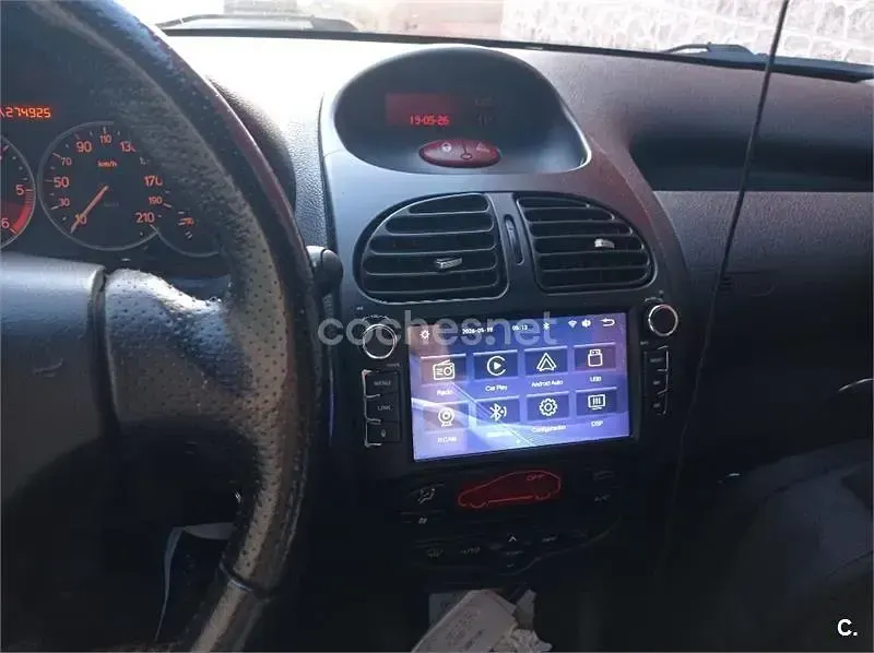 Usado Peugeot 206 90 CV (66 kW) 2005 Azul Berlina