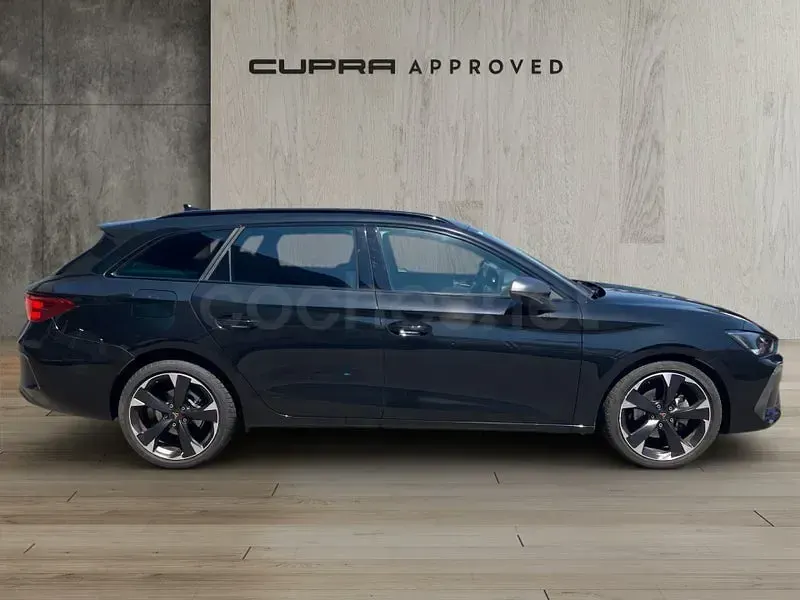 Usado Cupra Leon 150 CV (110 kW) 2025 Negro Familiar