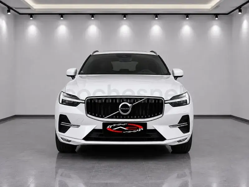 Usado Volvo XC60 Core 197 CV (144 kW) 2023 Blanco SUV