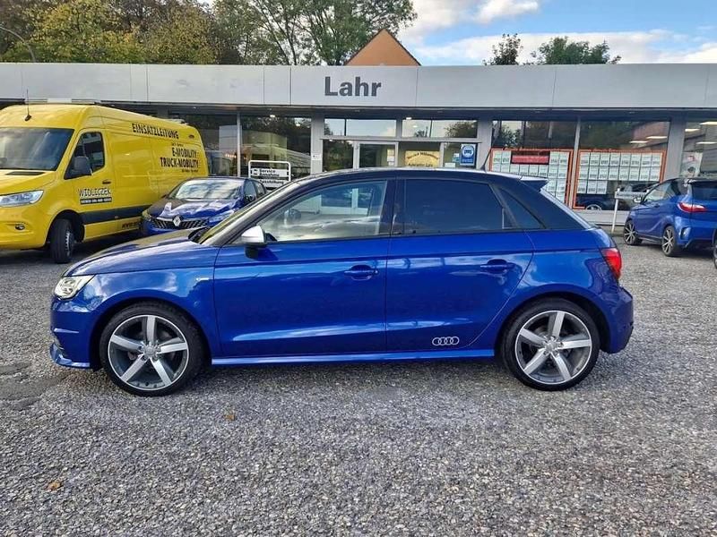 Usado Audi A1 Sportback S-Line 95 CV (69 kW) 2018 Azul Utilitario