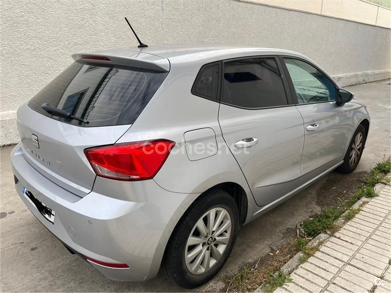 Gris / plata Usado 2019 Seat Ibiza Style Berlina | 10.200 € (Buen precio) - Imagen 1/4