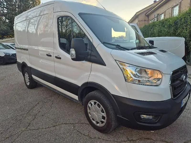 Usado Ford Transit Trend 130 HP (95 kW) 2021 Branco Van