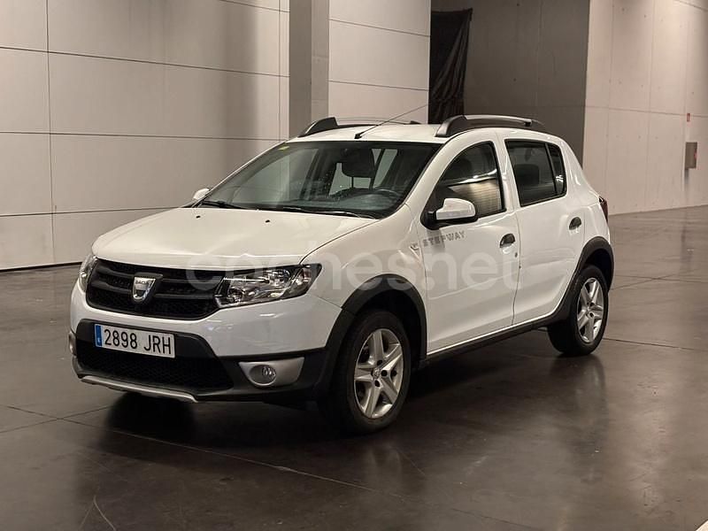 Blanco Usado 2016 Dacia Sandero Stepway Berlina | 6900 € (Super precio) - Imagen 1/4