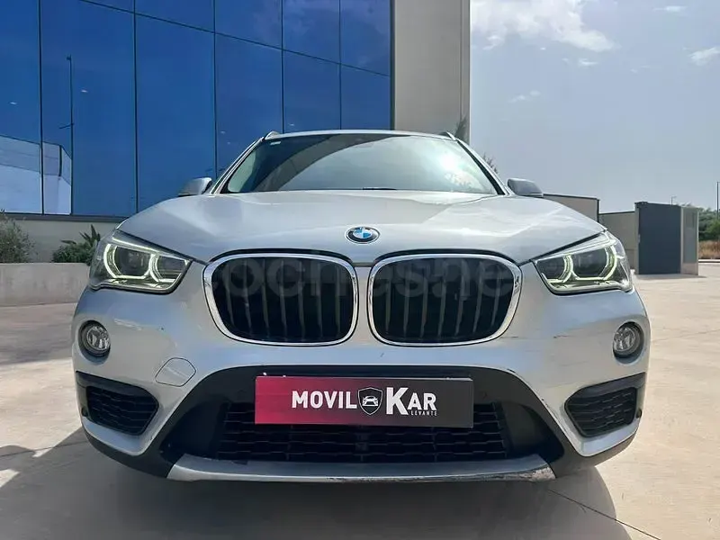 Usado BMW X1 150 CV (110 kW) 2017 Gris / plata SUV