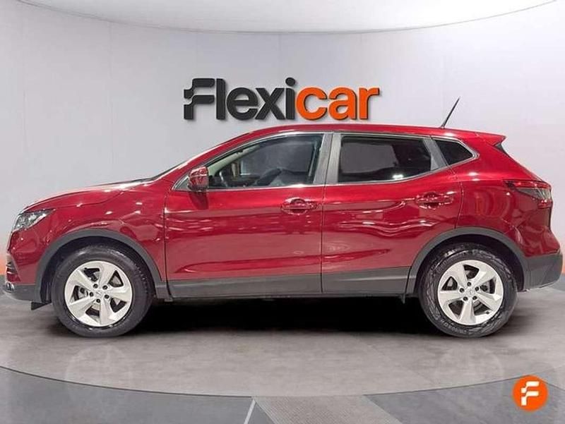 Usado Nissan Qashqai Tekna 116 CV (85 kW) 2018 Rojo SUV