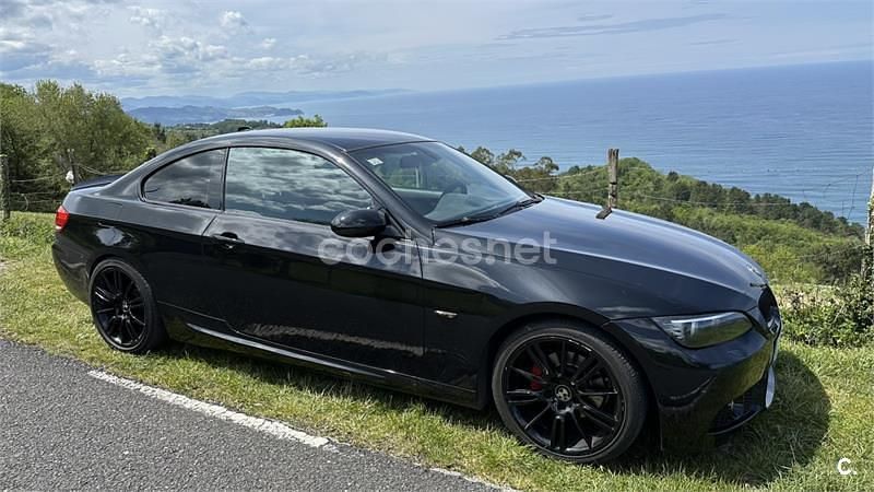 Negro Usado 2008 BMW 320 Coupe | 13.000 € (Caro) - Imagen 1/4