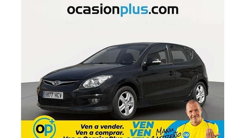 Usado Hyundai i30 Comfort 90 CV (66 kW) 2011 Negro Utilitario