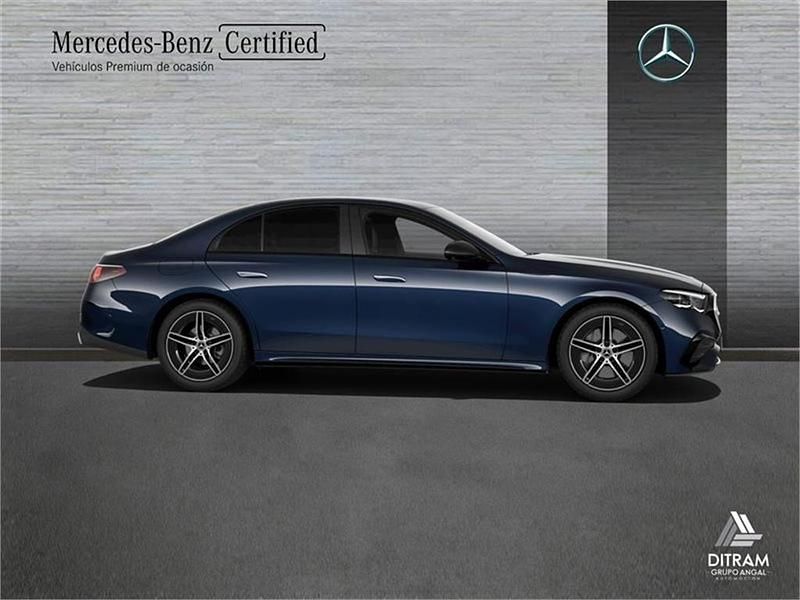 Usado Mercedes E220 AMG line 197 CV (144 kW) 2025 Azul Berlina