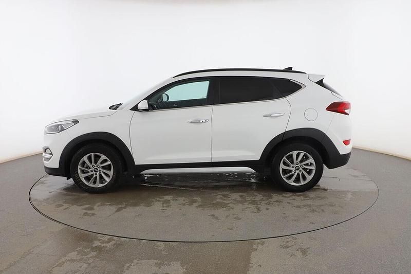 Usado Hyundai Tucson 140 CV (102 kW) 2016 Blanco SUV