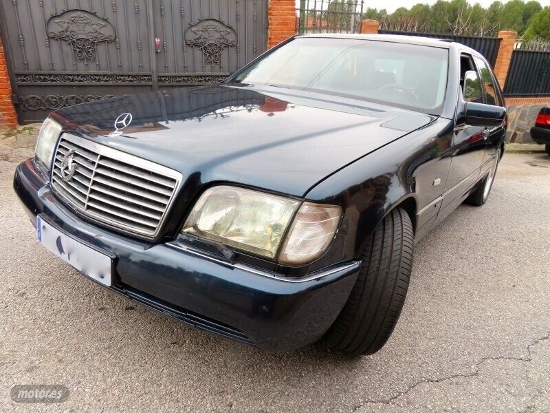 Usado Mercedes S300 Elegance 177 CV (130 kW) 1999 Azul Berlina