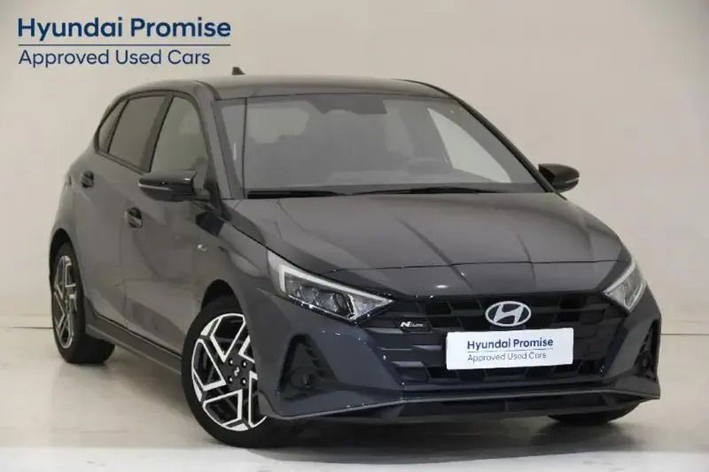 Usado Hyundai i20 N Line 80 CV (58 kW) 2024 Gris/plata Utilitario