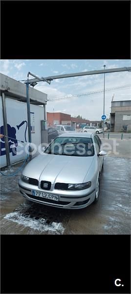 Gris / plata Usado 2003 Seat Toledo Stella Berlina | 4500 € (Precio justo) - Imagen 1/4