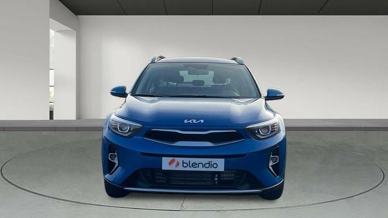 Usado Kia Stonic Plus 100 CV (73 kW) 2024 Azul SUV
