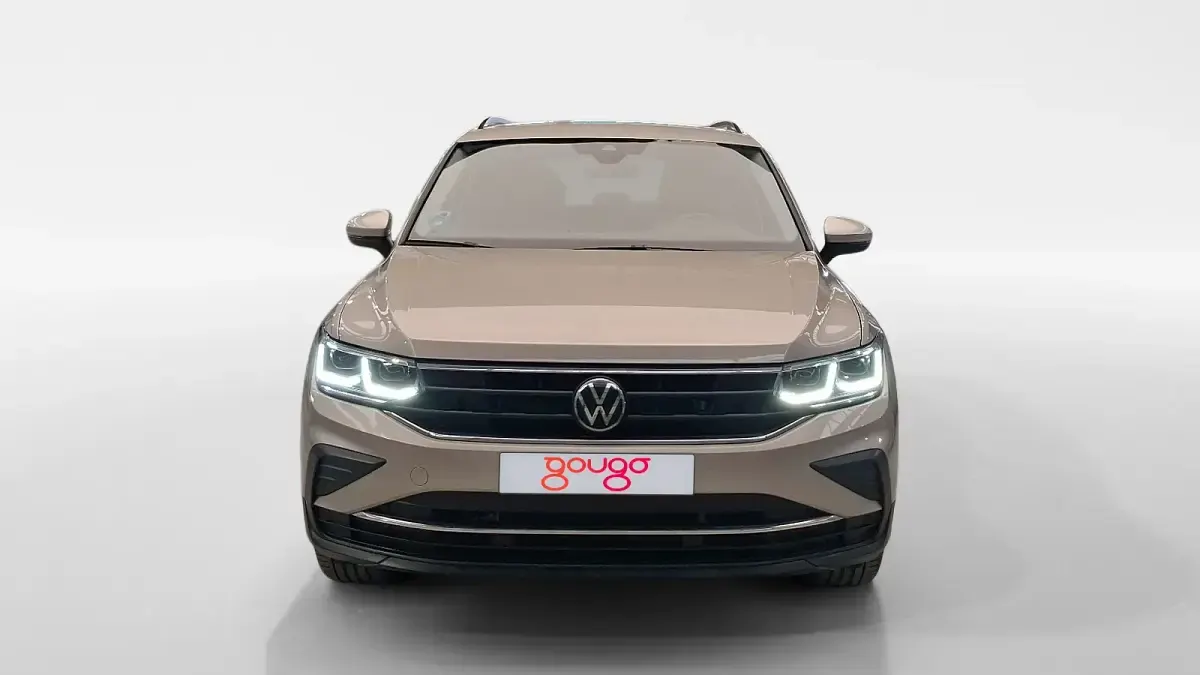 Usado VW Tiguan Life 150 CV (110 kW) 2024 SUV
