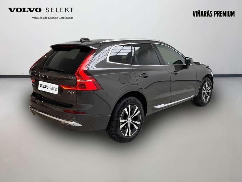 Usado Volvo XC60 Core 351 CV (258 kW) 2025 Gris SUV