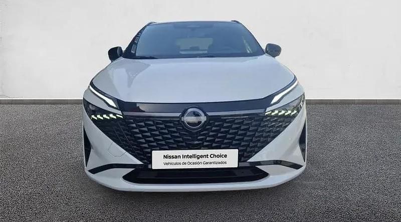 Usado Nissan Qashqai 190 CV (139 kW) 2025 Lunar white con techo midnight SUV