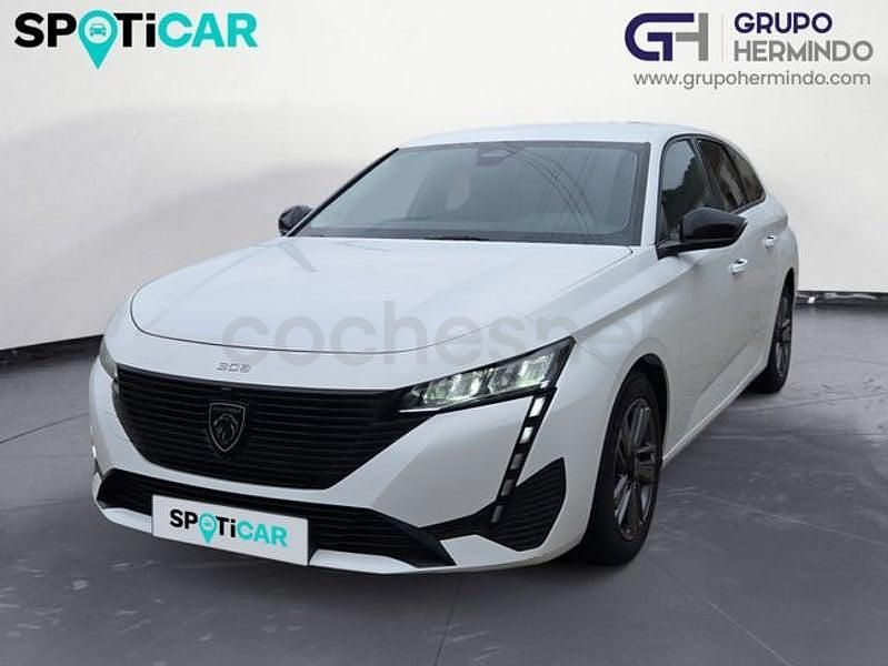 Usado Peugeot 308 130 CV (95 kW) 2022 Blanco Familiar