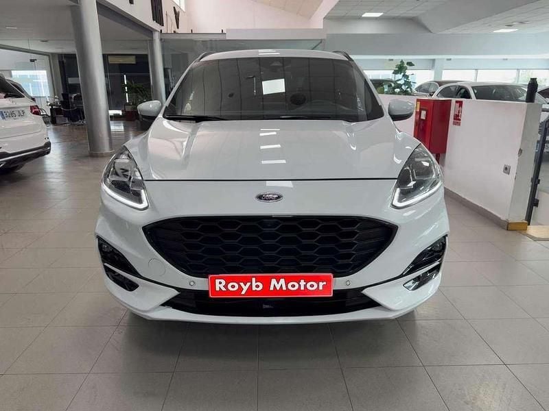 Usado Ford Kuga ST-Line 190 CV (139 kW) 2021 Blanco SUV