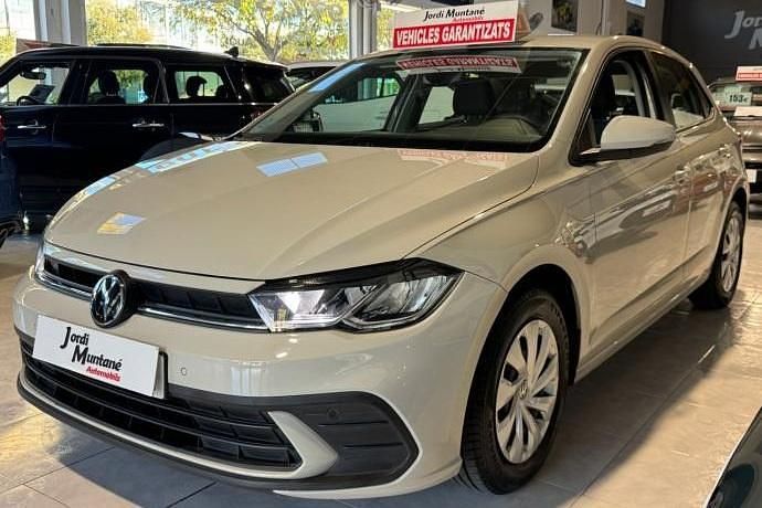Usado VW Polo Advance 95 CV (69 kW) 2022 Gris Utilitario