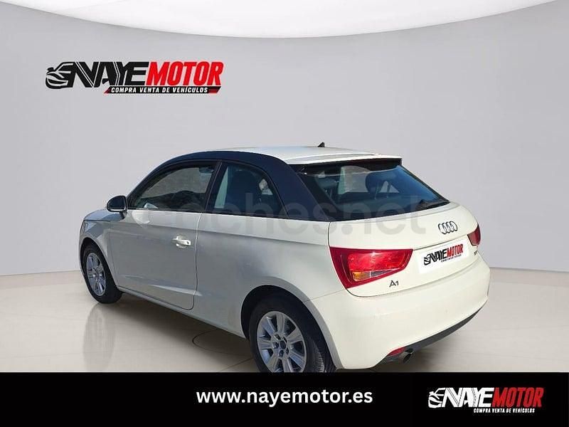 Usado Audi A1 Attraction 86 CV (63 kW) 2011 Blanco Utilitario
