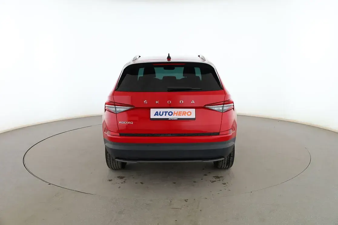 Usado Skoda Kodiaq Ambition 150 CV (110 kW) 2024 Rojo SUV