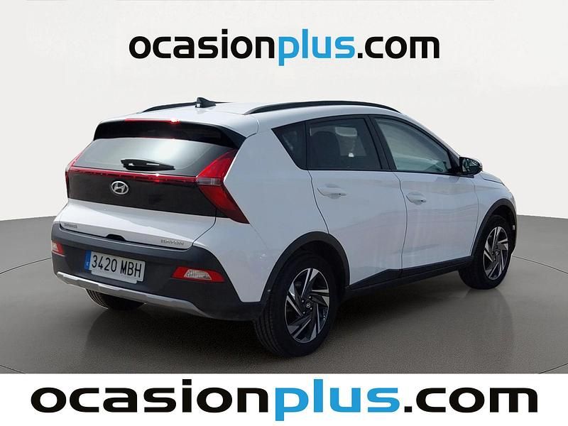 Usado Hyundai Bayon 84 CV (61 kW) 2022 Blanco SUV