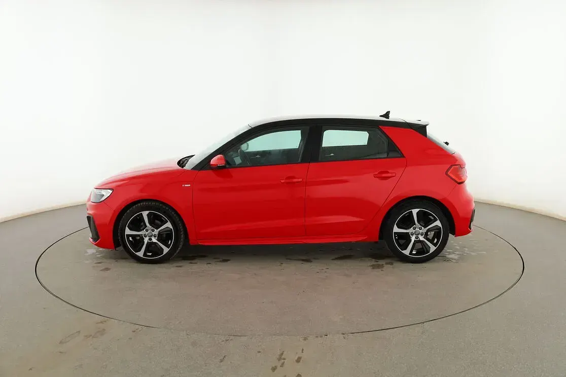 Usado Audi A1 Sportback S-Line 116 CV (85 kW) 2019 Rojo Utilitario