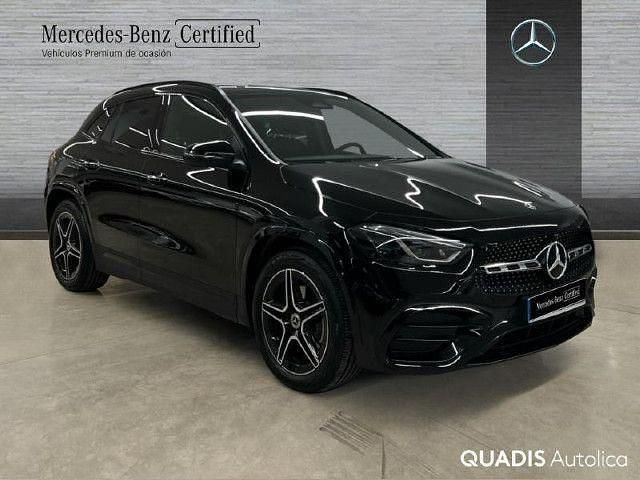 Usado Mercedes GLA200 150 CV (110 kW) 2024 Negro noche SUV