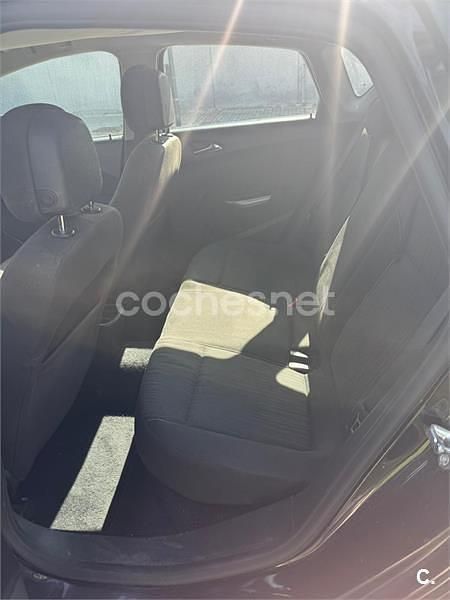 Usado Opel Astra Enjoy 115 CV (84 kW) 2011 Negro Berlina