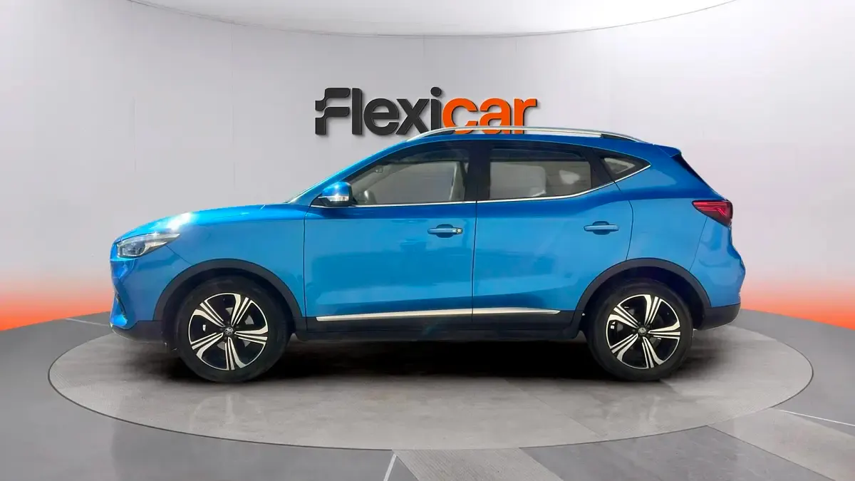 Usado MG ZS Luxury 111 CV (81 kW) 2022 Azul SUV