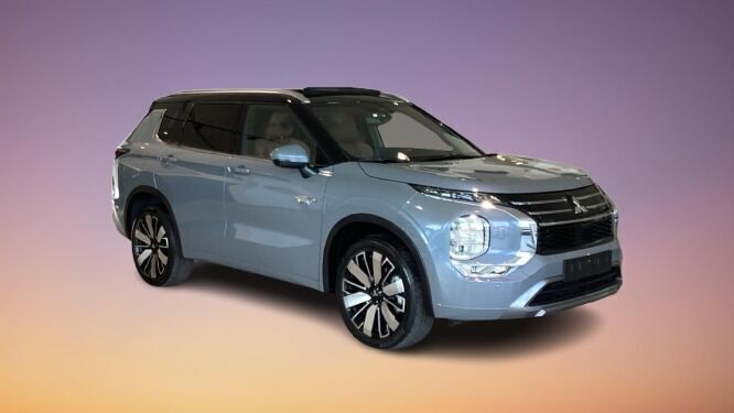 Gris Nuevo 2025 Mitsubishi Outlander P-HEV Edition | 60.850 € - Imagen 1/4