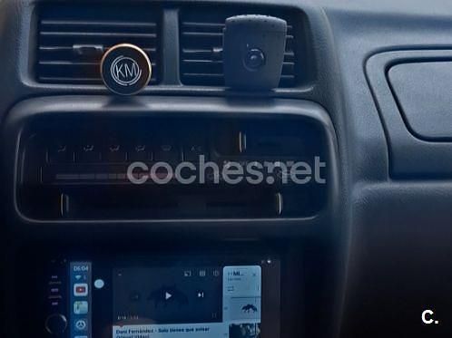 Usado Suzuki Vitara 90 CV (66 kW) 2001 Negro SUV