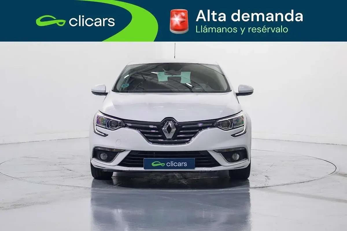Usado Renault Mégane Zen 132 CV (97 kW) 2017 Blanco Utilitario